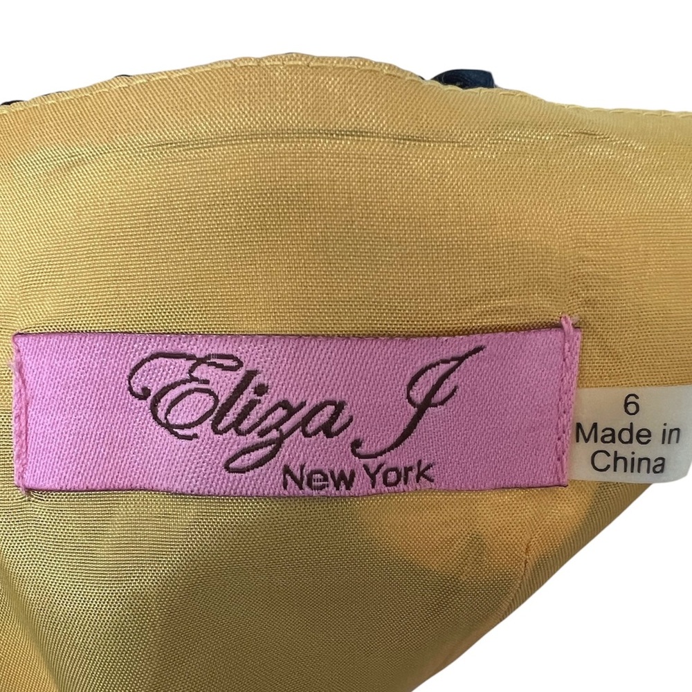 Eliza J Navy Polka Dot Dress with Yellow Belt, Size 6 - Picture 6 of 7